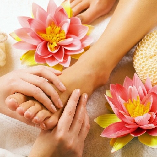 PRESTIGE NAILS - PEDICURES